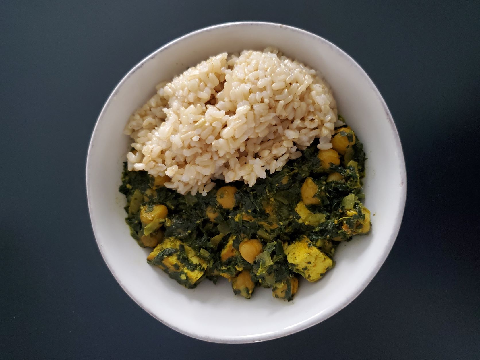 Saag – Indian Spinach Curry with Tofu “Paneer”