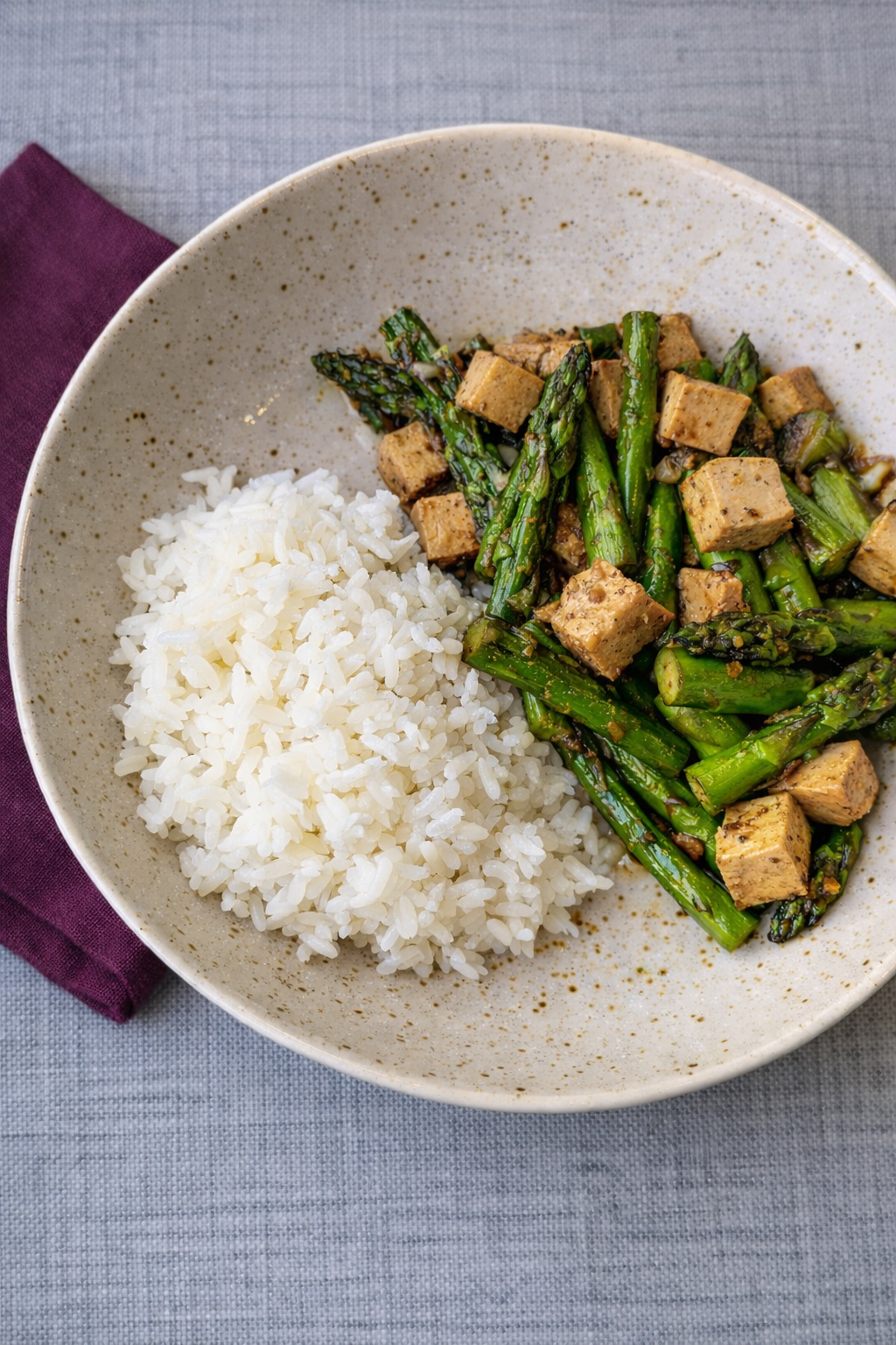 Tofu Stir Fry with Asparagus and Black Pepper